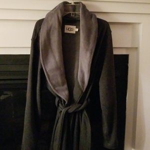 Ugg Robe
